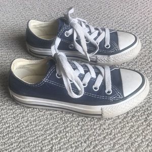 Converse sneakers in great condition!